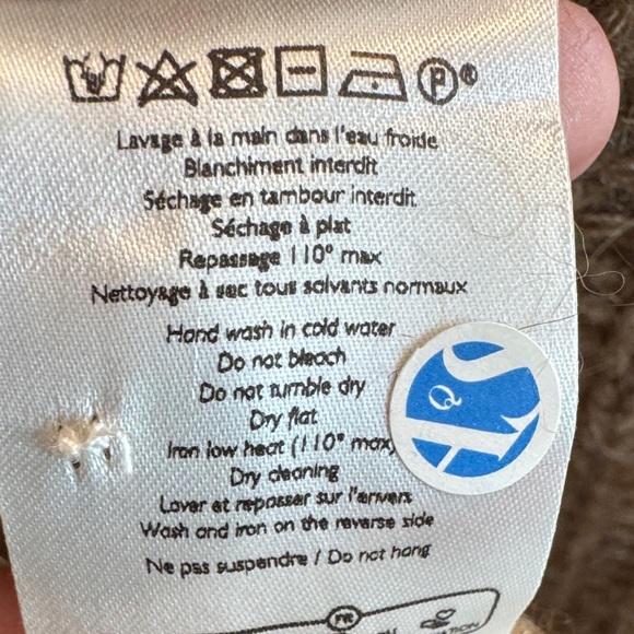 Sézane Emile Cardigan - Picture 7 of 11